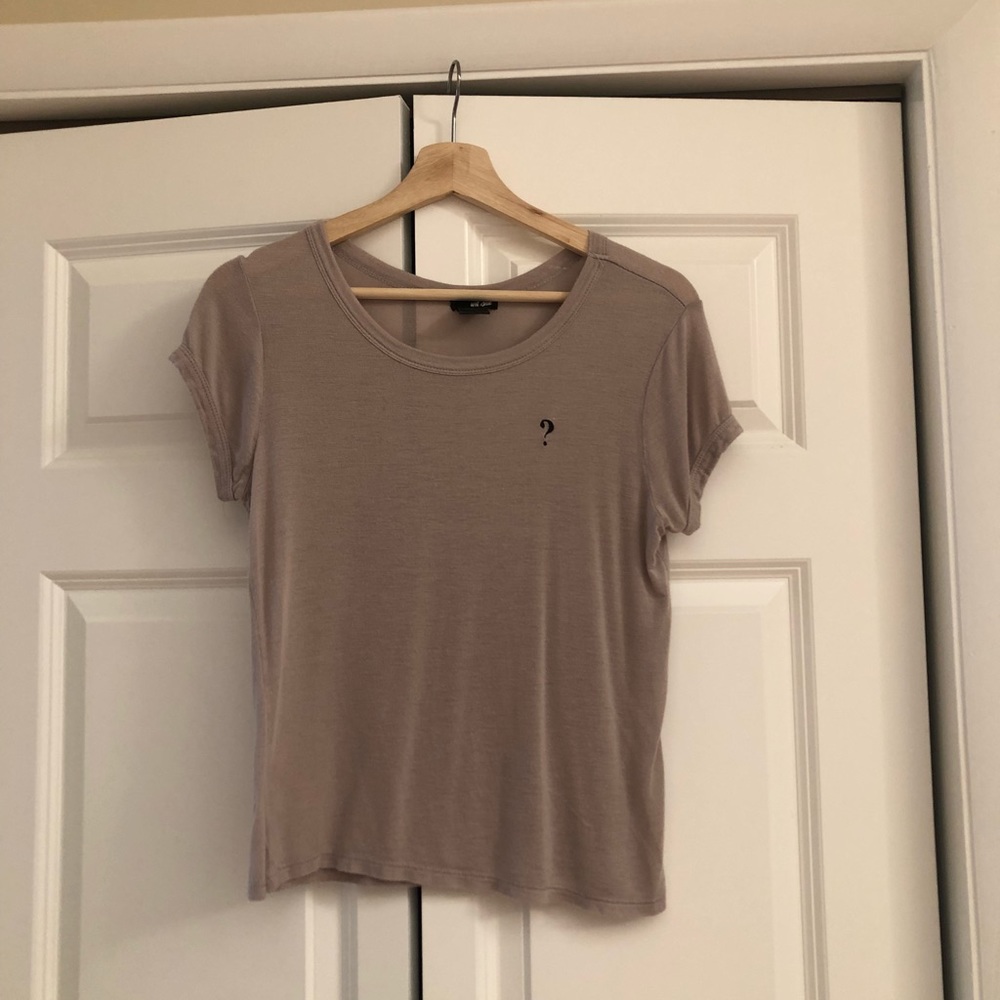 NWOT Wet Seal Question Mark Tee